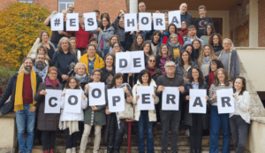 Foto Es hora de cooperar. Logroño.