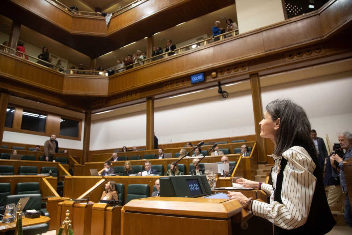 Foto Parlamento Vasco Aprobación ley cooperación y solidaridad 2024