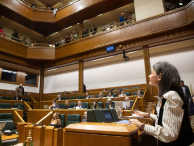 Foto Parlamento Vasco Aprobación ley cooperación y solidaridad 2024